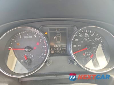 Zdjęcie 9 z 13 samochodu: 2011 NISSAN ROGUE S VIN:JN8AS5MTXBW563464 - miniatura