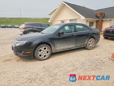 2010 FORD FUSION SE 3FAHP0HG8AR250299 - główne zdjęcie licytacji z USA - miniatura