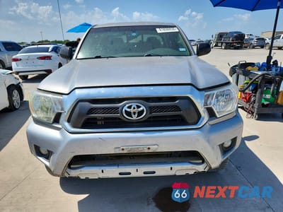 Piąte zdjęcie samochodu w środku: 2015 TOYOTA TACOMA DOUBLE CAB PRERUNNER VIN:5TFJU4GN5FX065444 - miniatura
