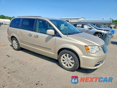 Czwarte zdjęcie samochodu z boku: 2016 CHRYSLER TOWN & COUNTRY TOURING VIN:2C4RC1BGXGR112769 - miniatura