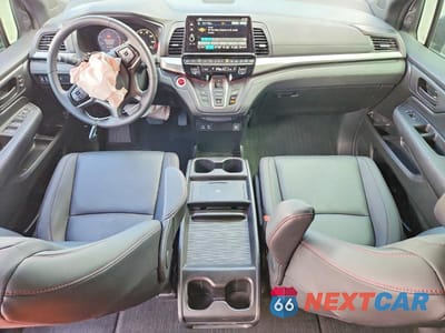 Zdjęcie 8 z 13 samochodu: 2026 HONDA ODYSSEY SPORT-L VIN:5FNRL6H70TB008804 - miniatura