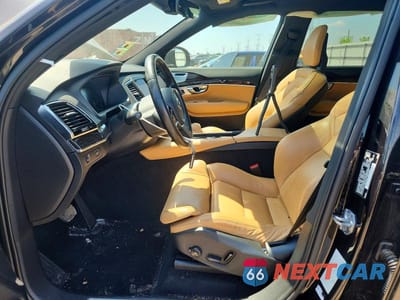 Zdjęcie 7 z 12 samochodu: 2017 VOLVO XC90 T6 VIN:YV4A22PK6H1176071 - miniatura