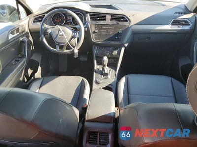 Zdjęcie 8 z 14 samochodu: 2021 VOLKSWAGEN TIGUAN SE VIN:3VV2B7AXXMM158597 - miniatura