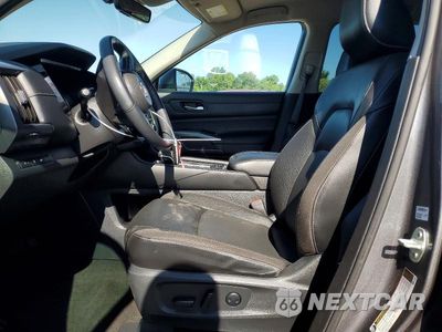 Zdjęcie 7 z 13 samochodu: 2023 NISSAN PATHFINDER SL VIN:5N1DR3CC1PC264184 - miniatura