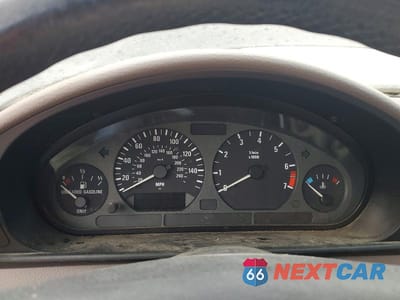 Zdjęcie 9 z 12 samochodu: 1997 BMW 318 TI VIN:WBACG7322VAS98855 - miniatura