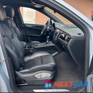 Piąte zdjęcie samochodu w środku: 2017 PORSCHE MACAN S VIN:WP1AB2A56HLB10242 - miniatura