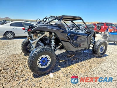 Czwarte zdjęcie samochodu z boku: 2023 CAN-AM MAVERICK X3 UTILITY VEHICLE VIN:3JBVXAV29PE000617 - miniatura