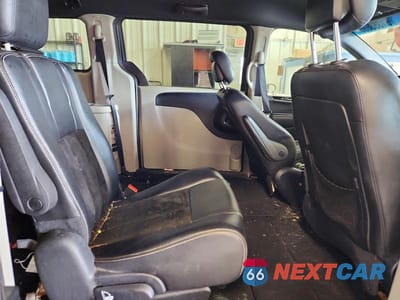 Zdjęcie 10 z 12 samochodu: 2014 DODGE GRAND CARAVAN SXT VIN:2C4RDGCG0ER315634 - miniatura