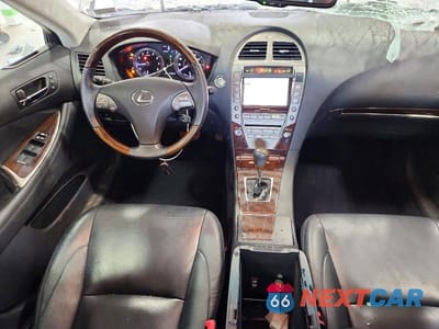 Zdjęcie 8 z 12 samochodu: 2011 LEXUS ES 350 VIN:JTHBK1EG8B2440794 - miniatura