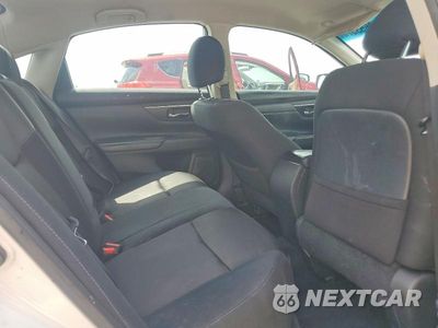 Zdjęcie 10 z 12 samochodu: 2016 NISSAN ALTIMA 2.5 SR VIN:1N4AL3AP4GN321132 - miniatura