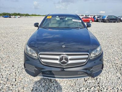 Piąte zdjęcie samochodu w środku: 2019 MERCEDES-BENZ E 300 VIN:WDDZF4JB4KA586363 - miniatura