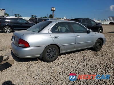 Trzecie zdjęcie samochodu z tyłu: 2002 NISSAN SENTRA XE VIN:3N1CB51D22L684838 - miniatura