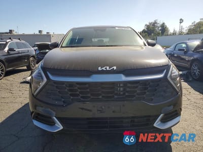 Piąte zdjęcie samochodu w środku: 2025 KIA SPORTAGE LX VIN:KNDPU3DGXS7231137 - miniatura