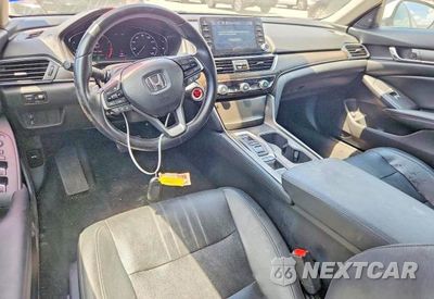 Zdjęcie 8 z 12 samochodu: 2019 HONDA ACCORD EXL VIN:1HGCV2F59KA017813 - miniatura