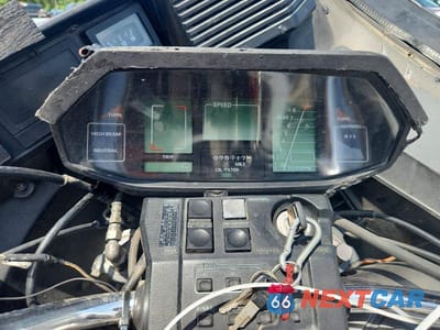 Zdjęcie 7 z 9 samochodu: 1983 HONDA GL1100 A VIN:1HFSC0220DA318463 - miniatura