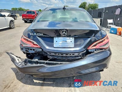 Zdjęcie 6 z 12 samochodu: 2016 MERCEDES-BENZ CLA 250 VIN:WDDSJ4EB2GN392179 - miniatura