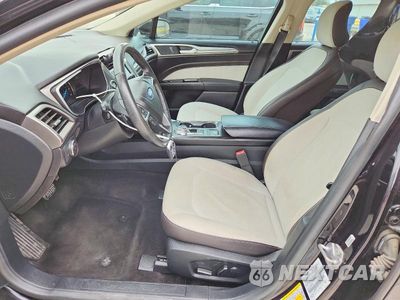Zdjęcie 7 z 12 samochodu: 2019 FORD FUSION SE VIN:3FA6P0HD4KR114038 - miniatura