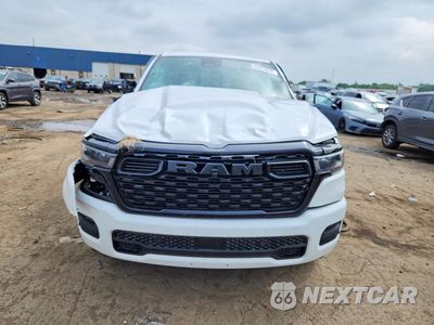 Piąte zdjęcie samochodu w środku: 2025 RAM 1500 BIG HORN/LONE STAR VIN:1C6RRFFG2SN204641 - miniatura
