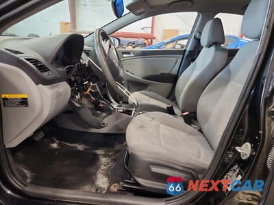 Zdjęcie 7 z 12 samochodu: 2013 HYUNDAI ACCENT GLS VIN:KMHCT4AE1DU298333 - miniatura