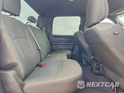 Zdjęcie 10 z 12 samochodu: 2022 RAM 2500 TRADESMAN VIN:3C6UR5HJ6NG356948 - miniatura