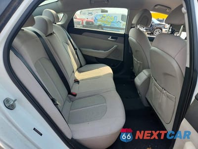 Zdjęcie 10 z 12 samochodu: 2016 HYUNDAI SONATA SE VIN:5NPE24AF3GH417619 - miniatura