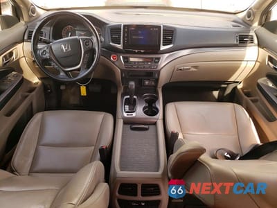 Zdjęcie 8 z 14 samochodu: 2017 HONDA PILOT EXL VIN:5FNYF6H53HB087393 - miniatura