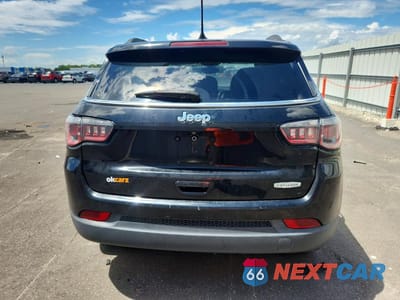 Zdjęcie 6 z 13 samochodu: 2019 JEEP COMPASS LATITUDE VIN:3C4NJCBB2KT815132 - miniatura