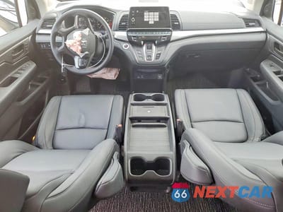 Zdjęcie 8 z 13 samochodu: 2025 HONDA ODYSSEY EXL VIN:5FNRL6H63SB089948 - miniatura