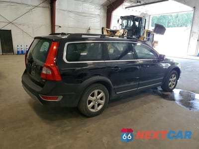 Trzecie zdjęcie samochodu z tyłu: 2011 VOLVO XC70 3.2 VIN:YV4940BZ8B1096347 - miniatura