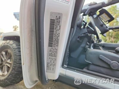Zdjęcie 14 z 14 samochodu: 2016 JEEP WRANGLER SAHARA VIN:1C4AJWBG4GL259419 - miniatura