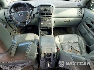 Zdjęcie 8 z 13 samochodu: 2005 HONDA PILOT EXL VIN:2HKYF18625H541917 - miniatura