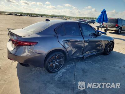 Trzecie zdjęcie samochodu z tyłu: 2018 ALFA ROMEO GIULIA TI VIN:ZARFAECN2J7583259 - miniatura
