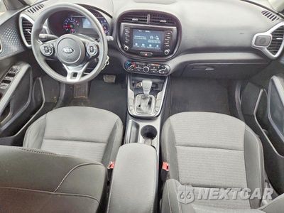 Zdjęcie 8 z 12 samochodu: 2020 KIA SOUL S VIN:KNDJ23AU6L7713904 - miniatura
