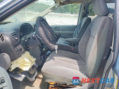 Zdjęcie 7 z 12 samochodu: 2005 CHRYSLER TOWN & COUNTRY LX VIN:2C4GP44R85R478612 - miniatura