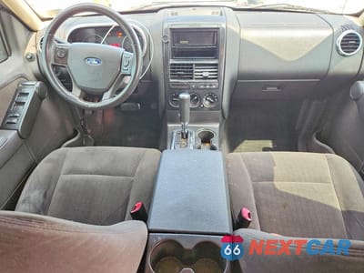 Zdjęcie 8 z 13 samochodu: 2010 FORD EXPLORER XLT VIN:1FMEU7DE1AUB02471 - miniatura