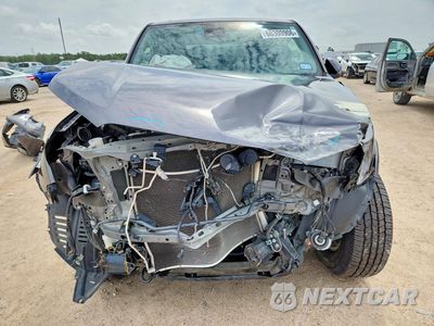 Piąte zdjęcie samochodu w środku: 2023 TOYOTA 4RUNNER SR5 VIN:JTEMU5JR3P6097651 - miniatura