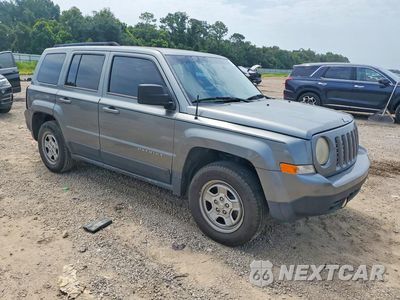 Czwarte zdjęcie samochodu z boku: 2014 JEEP PATRIOT SPORT VIN:1C4NJPBA8ED510193 - miniatura