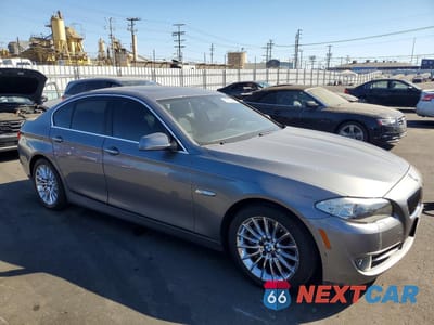 Czwarte zdjęcie samochodu z boku: 2012 BMW 535 I VIN:WBAFR7C52CC812299 - miniatura
