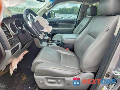 Zdjęcie 7 z 14 samochodu: 2017 TOYOTA SEQUOIA SR5 VIN:5TDBY5G18HS155496 - miniatura
