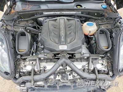 Zdjęcie 12 z 14 samochodu: 2018 PORSCHE MACAN GTS VIN:WP1AG2A58JLB62186 - miniatura