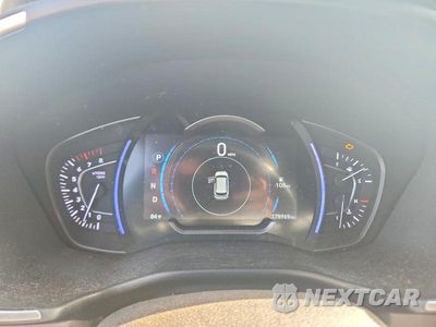 Zdjęcie 9 z 13 samochodu: 2020 HYUNDAI SANTA FE SEL VIN:5NMS33AD6LH176459 - miniatura