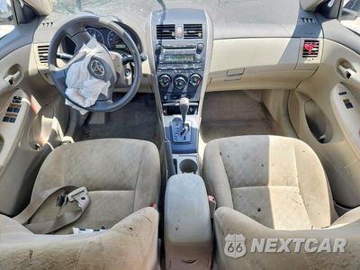 Zdjęcie 8 z 12 samochodu: 2009 TOYOTA COROLLA LE VIN:2T1BU40E39C147061 - miniatura