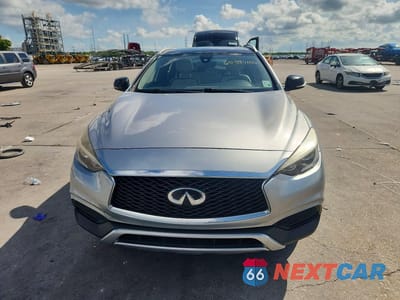 Piąte zdjęcie samochodu w środku: 2019 INFINITI QX30 LUXE VIN:SJKCH5CR1KA011001 - miniatura