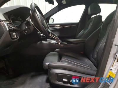 Zdjęcie 7 z 12 samochodu: 2019 BMW 530XE VIN:WBAJB1C5XKB376270 - miniatura