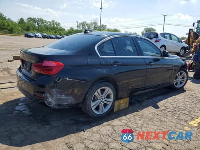 Trzecie zdjęcie samochodu z tyłu: 2018 BMW 330 XI VIN:WBA8D9C51JEM31628 - miniatura
