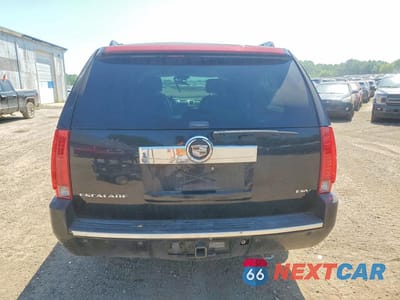 Zdjęcie 6 z 13 samochodu: 2007 CADILLAC ESCALADE ESV VIN:1GYFK66857R296671 - miniatura
