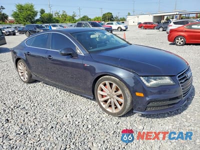 Czwarte zdjęcie samochodu z boku: 2013 AUDI A7 PRESTIGE VIN:WAU2GAFC1DN061228 - miniatura