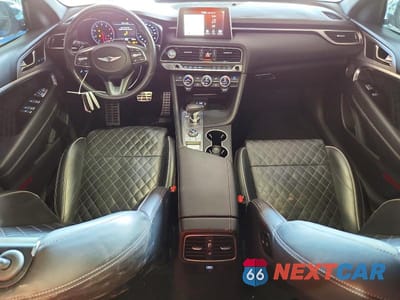 Zdjęcie 8 z 13 samochodu: 2019 GENESIS G70 2.0T ADVANCED VIN:KMTG44LAXKU032501 - miniatura