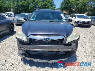 Piąte zdjęcie samochodu w środku: 2011 SUBARU OUTBACK 2.5I PREMIUM VIN:4S4BRBCC2B3332759 - miniatura
