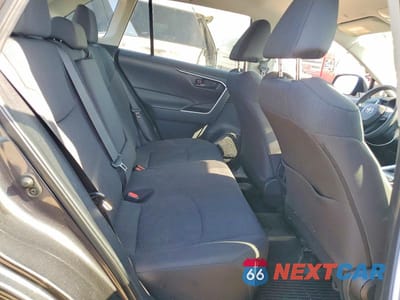 Zdjęcie 11 z 13 samochodu: 2024 TOYOTA RAV4 LE VIN:2T3H1RFV6RC266639 - miniatura